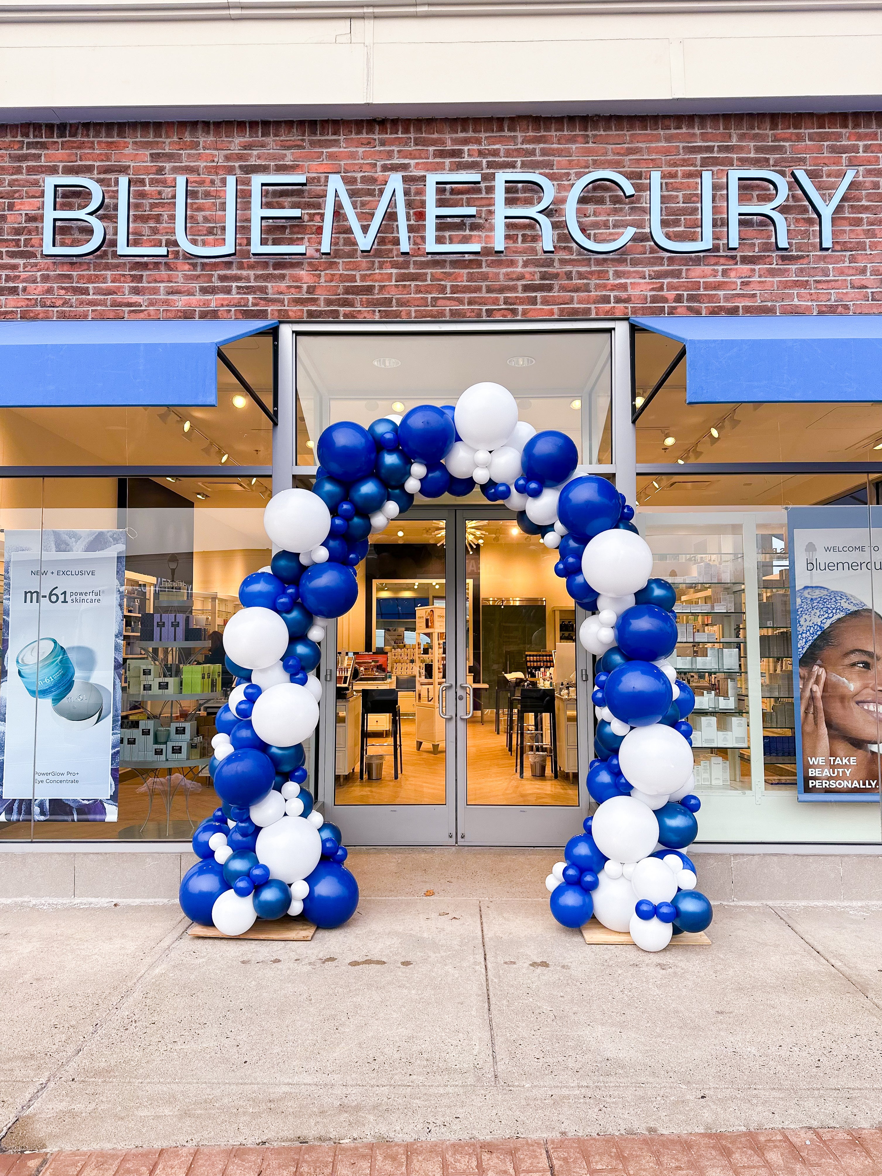 Freestanding Balloon Arch, Balloon Garland for Grand Opening outside Blue Mercury in South Windsor, Connecticut
