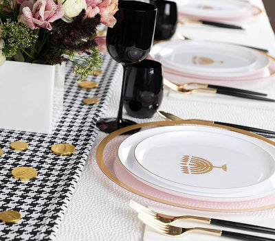 Fancy Hanukkah Disposable White and Gold Dinner Plates